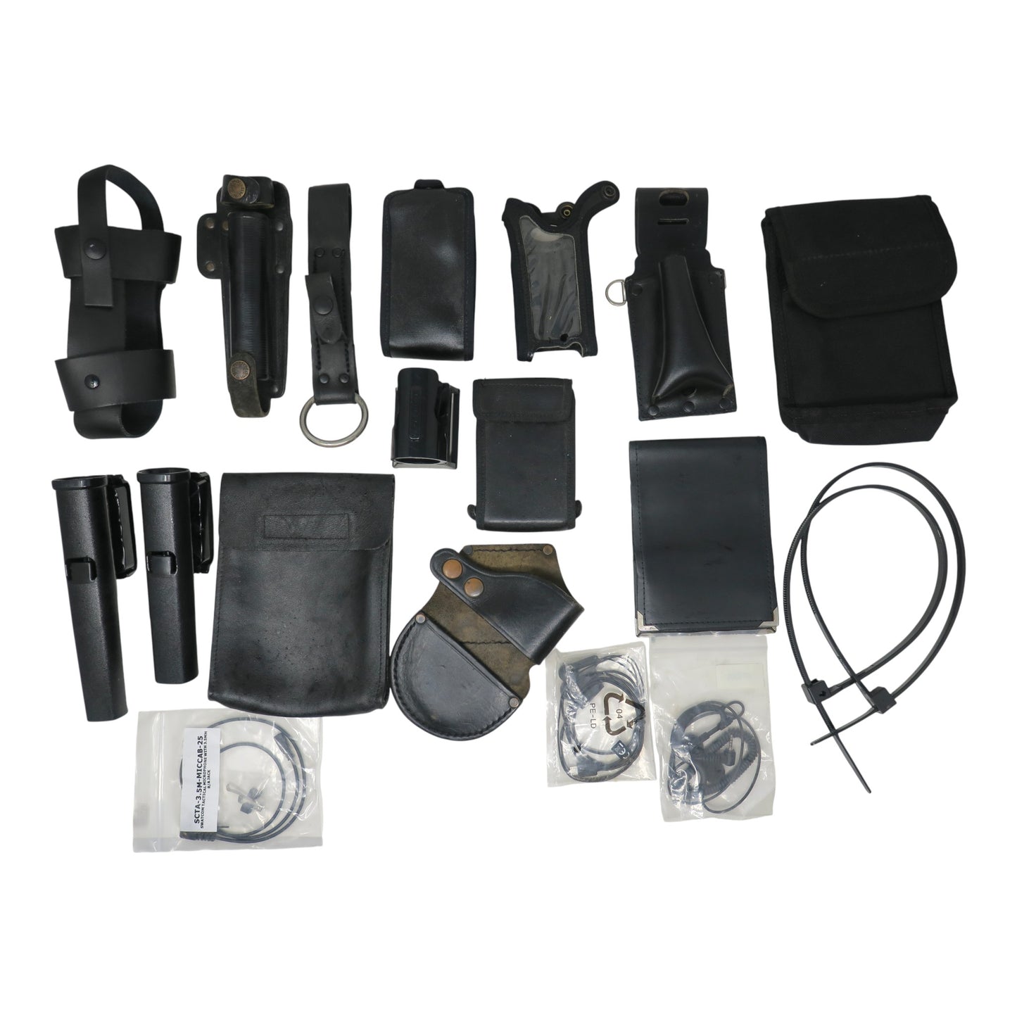 Lot of 18 Accessories